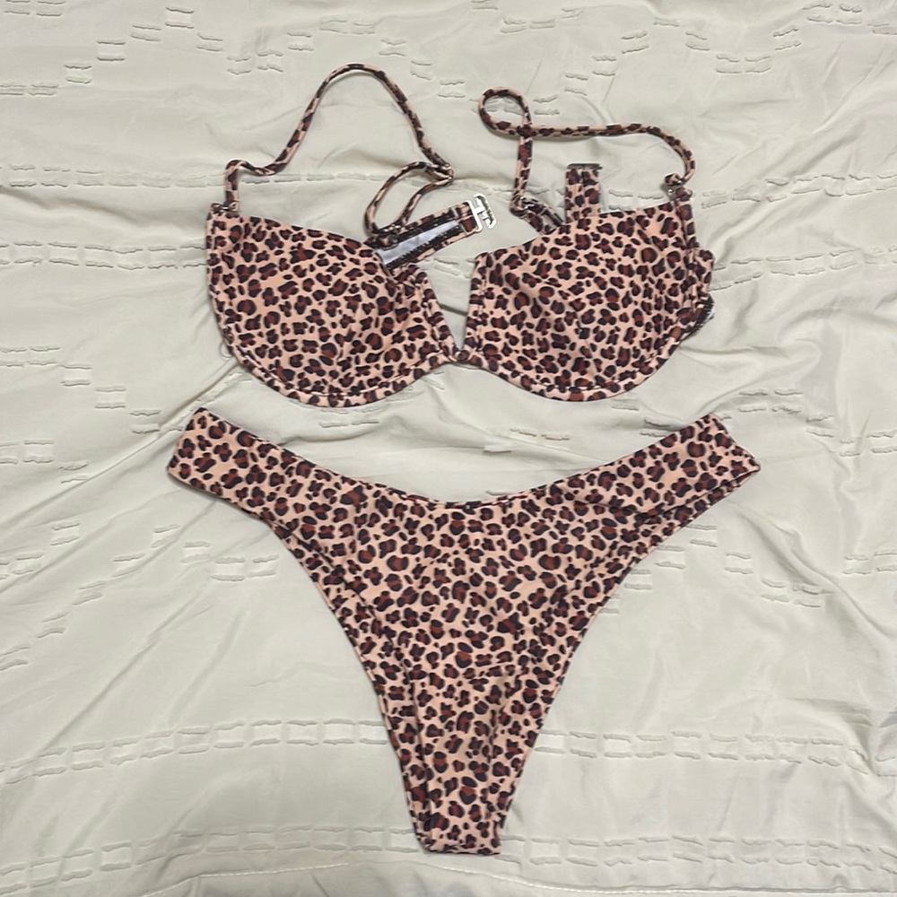 Cheetah bikini